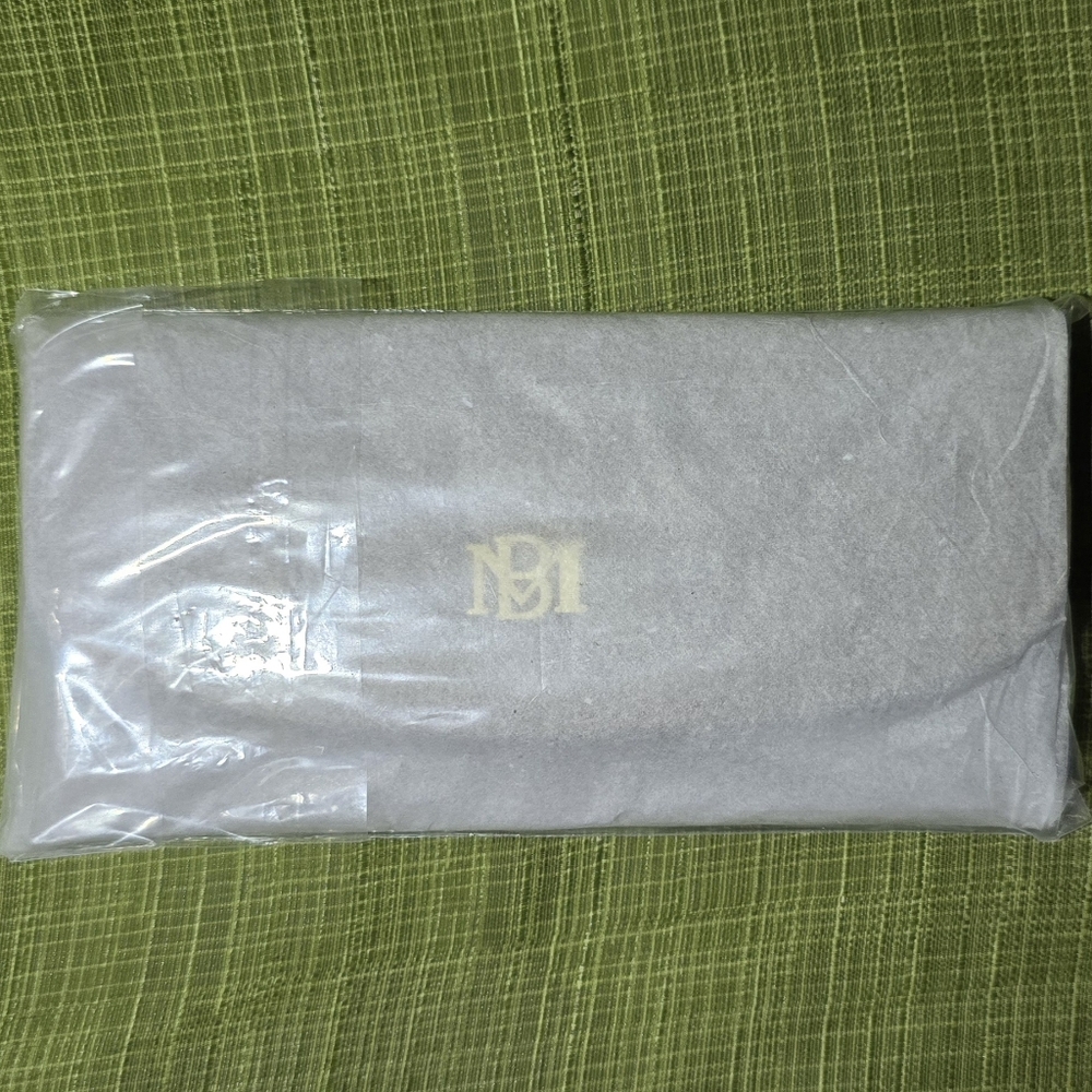 Wallet - Picture 2 of 3